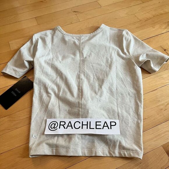 Lululemon Crescent T-Shirt Spark size 4 - Picture 5 of 6